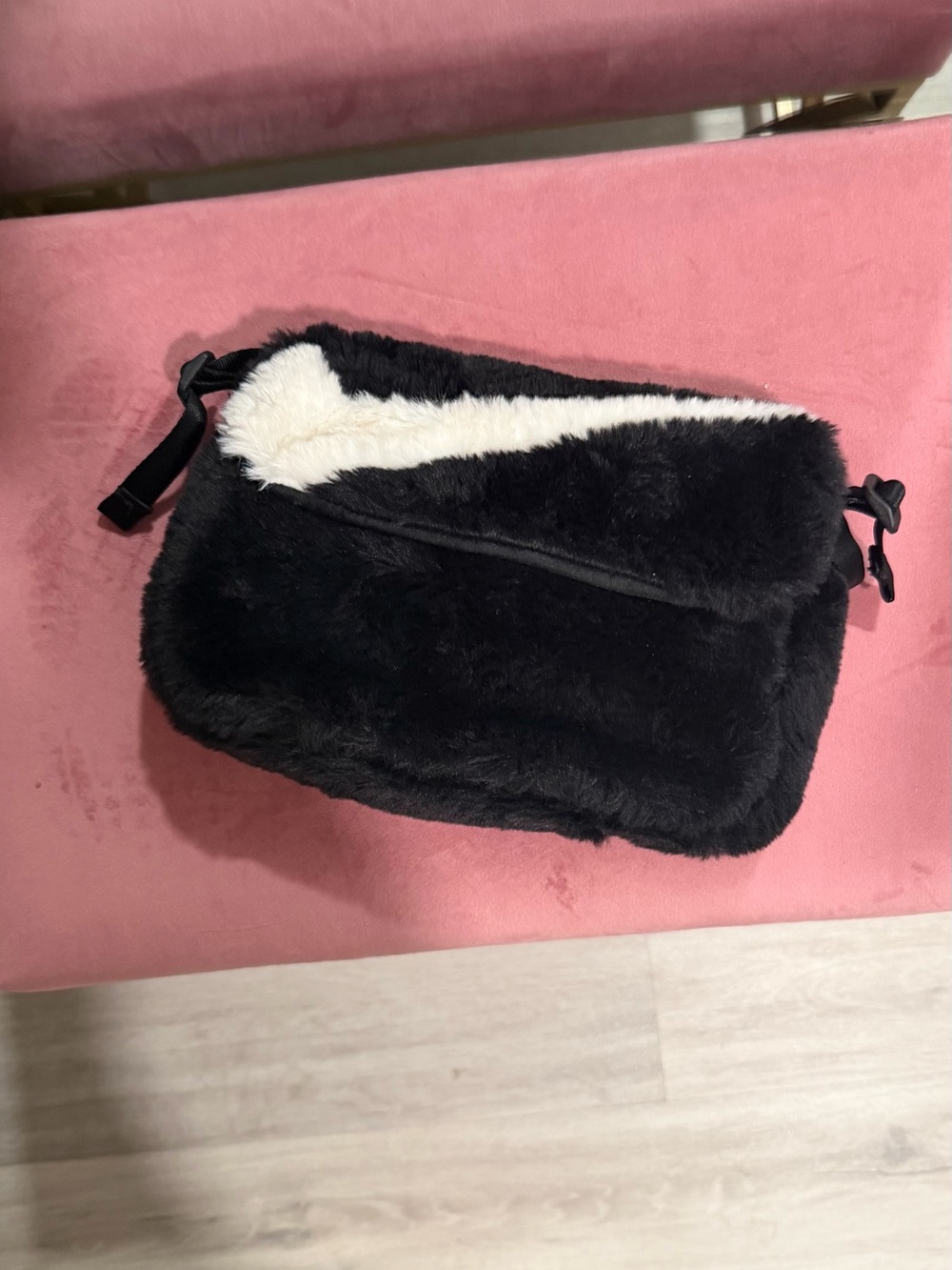 Nike Sportswear Futura 365 Faux Fur Crossbody Bag